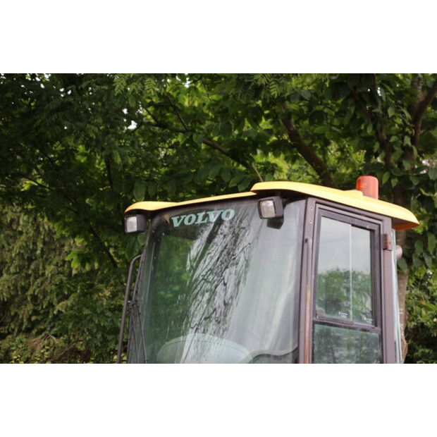2000 Volvo L45TP-41548105