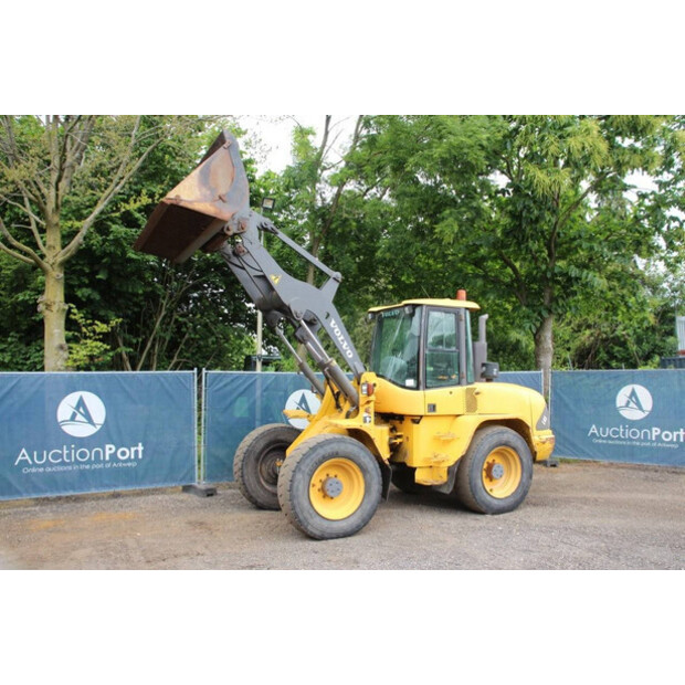 2000 Volvo L45TP-41548123
