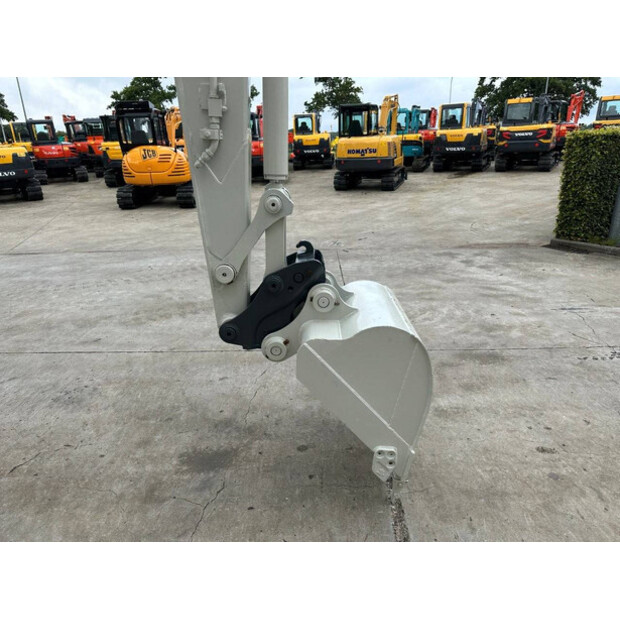 2011 TAKEUCHI TB175C-41548190