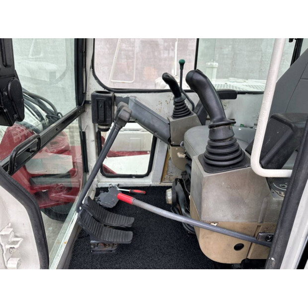 2011 TAKEUCHI TB175C-41548211