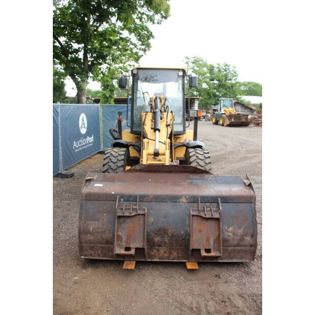 2001 Caterpillar 908-41548227
