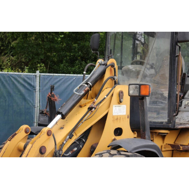 2001 Caterpillar 908-41548230