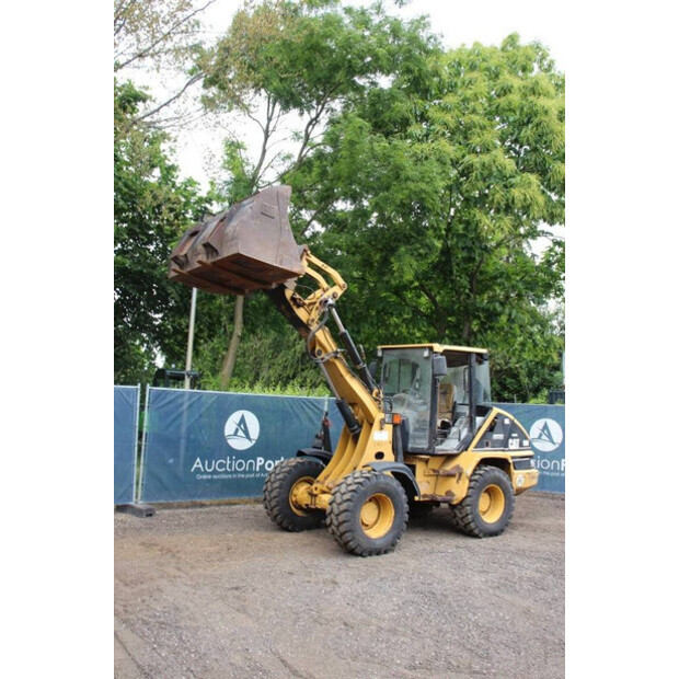 2001 Caterpillar 908-41548248