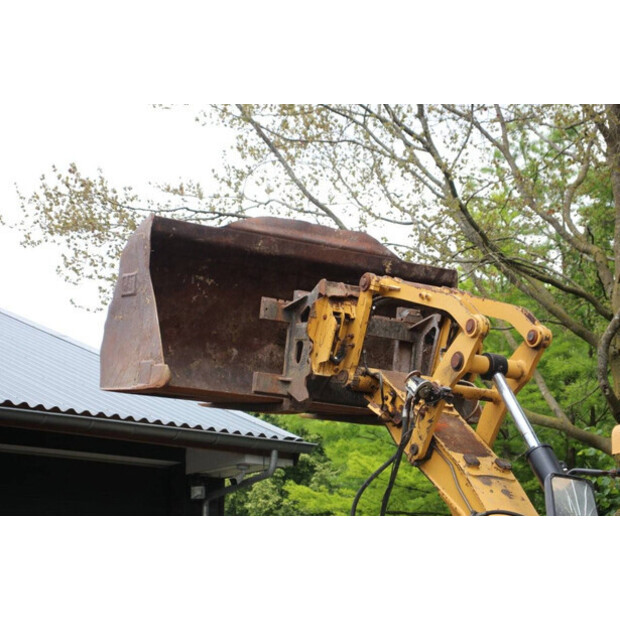 2001 Caterpillar 908-41548251