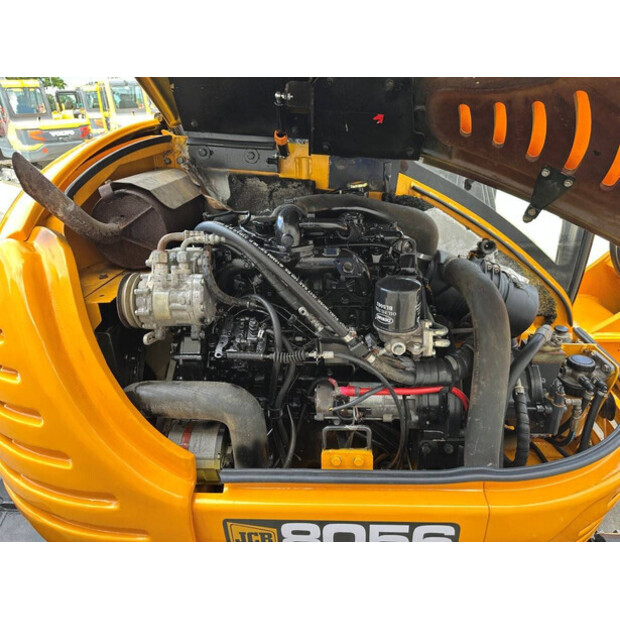 2010 جيه سي بي 8056-41548450