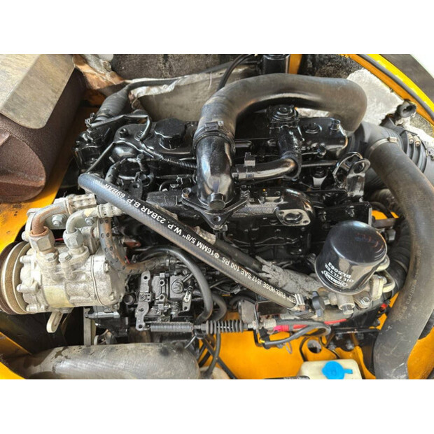 2010 جيه سي بي 8056-41548453