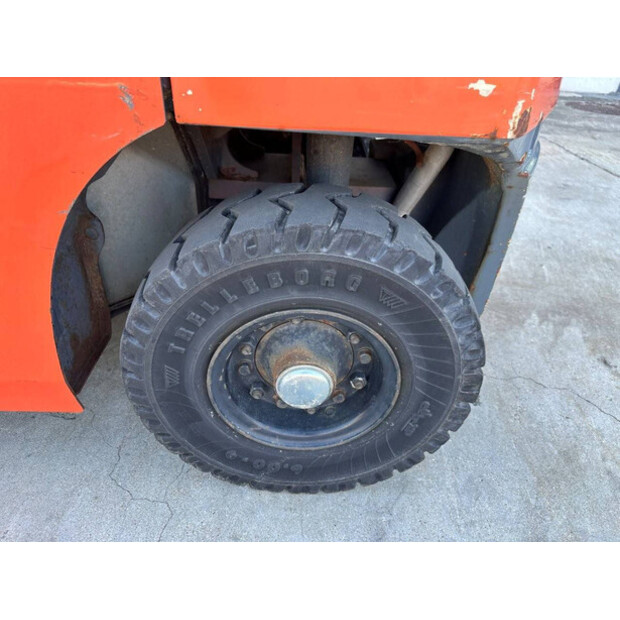 2012 Toyota 02-8FDF20-41549529