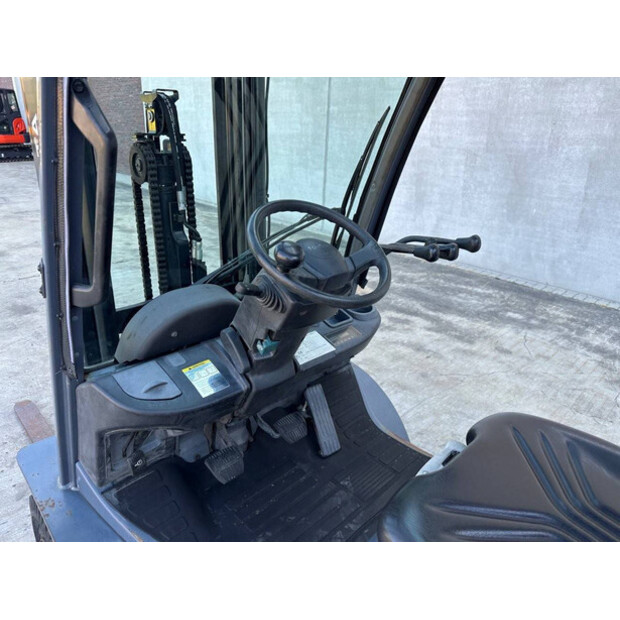 2012 Toyota 02-8FDF20-41549538