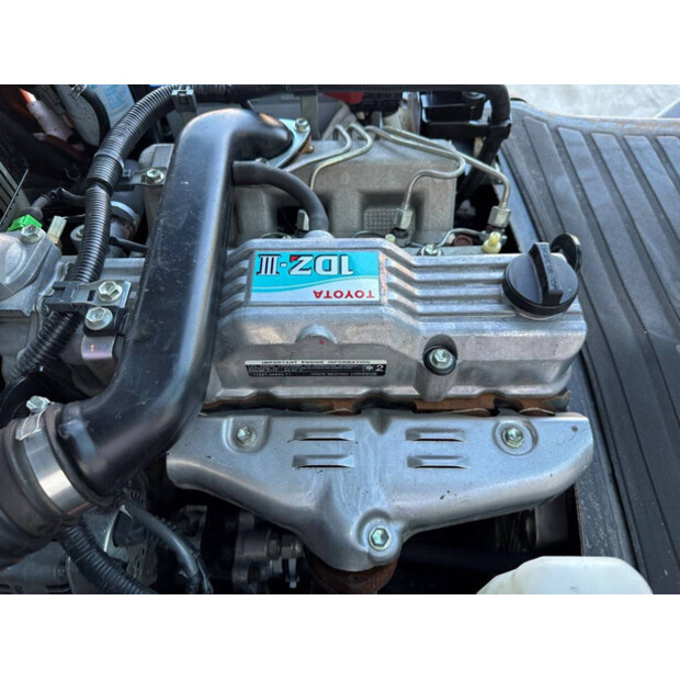 2012 Toyota 02-8FDF20-41549544