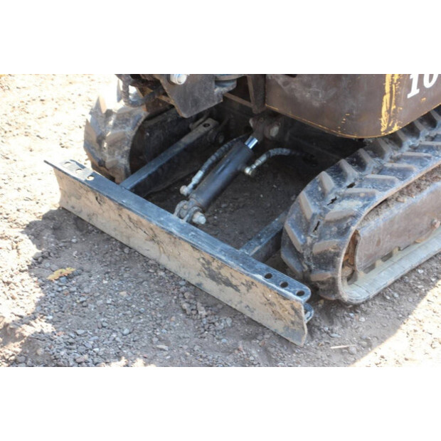 WCM OTHERS-41549652