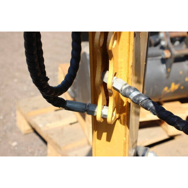 WCM OTHERS-41549658