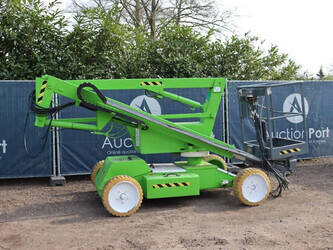 Image for ARTICULATED BOOM LIFTS 2007 Niftylift HR12DE
