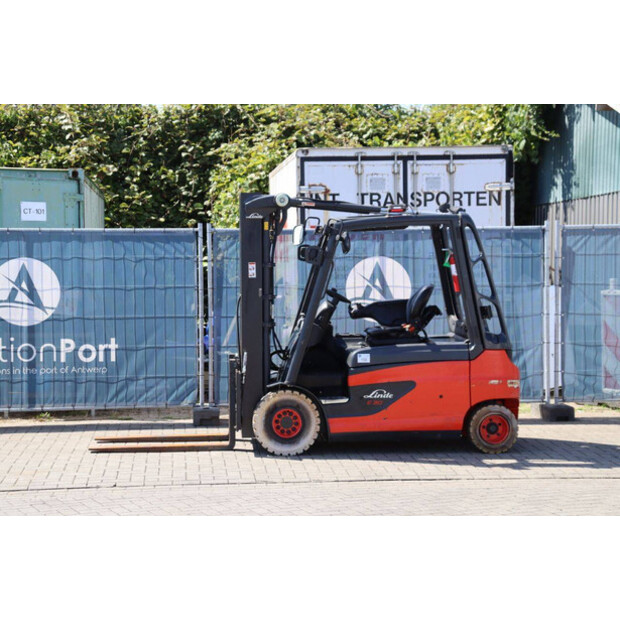 2018 ليندي E30PL-41550367