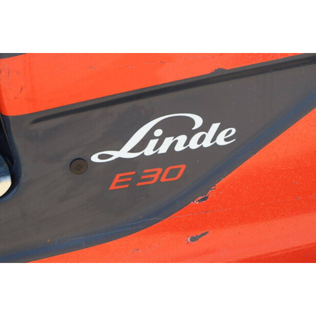 2018 ليندي E30PL-41550380