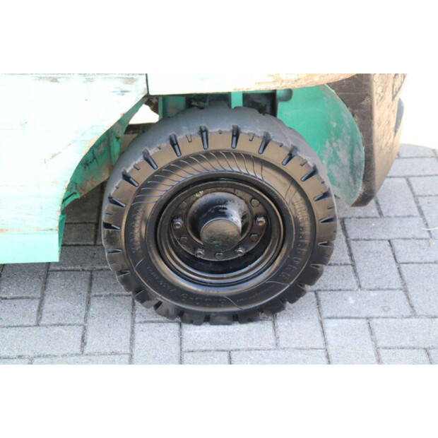 MITSUBISHI FD25N-41550456
