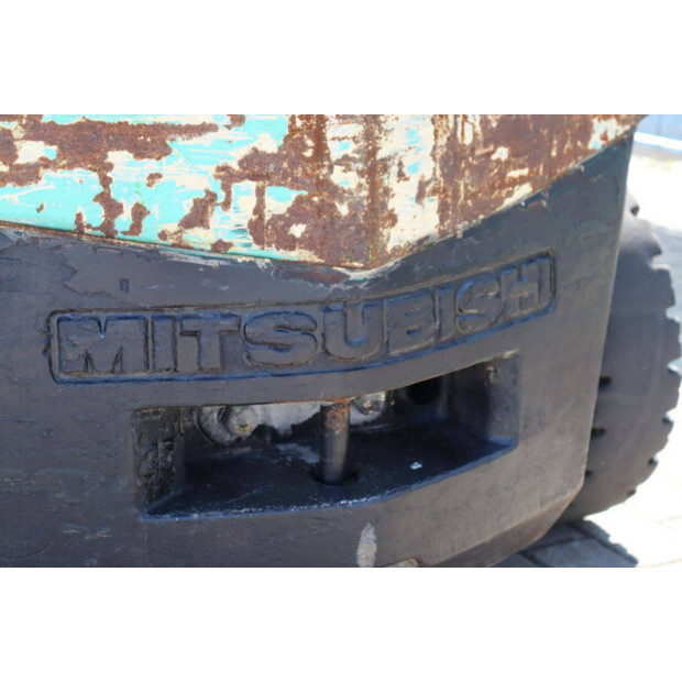 MITSUBISHI FD25N-41550458