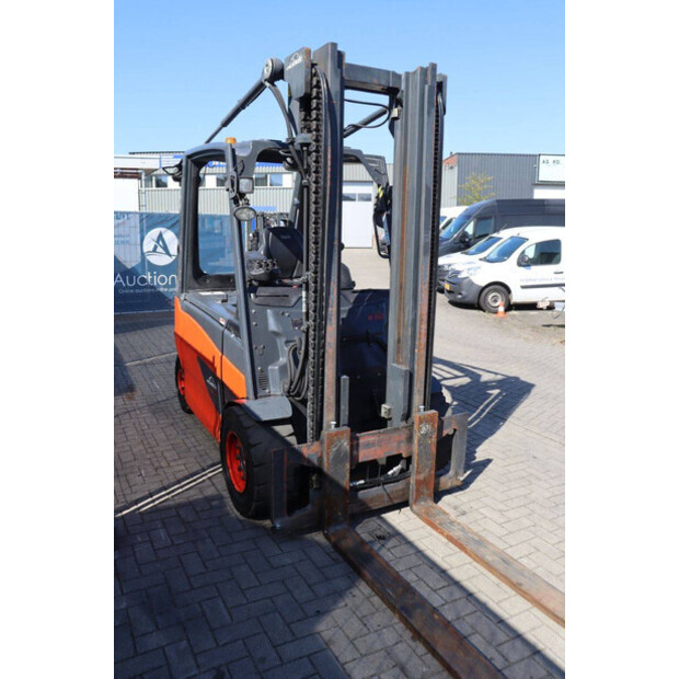 2012 ليندي E50HL-01-41550608