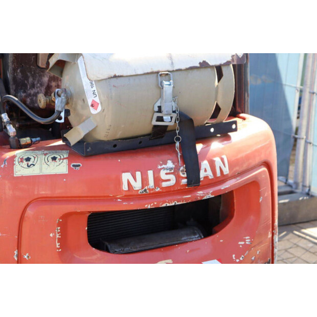 2001 NISSAN PD01A15PQ-41550657
