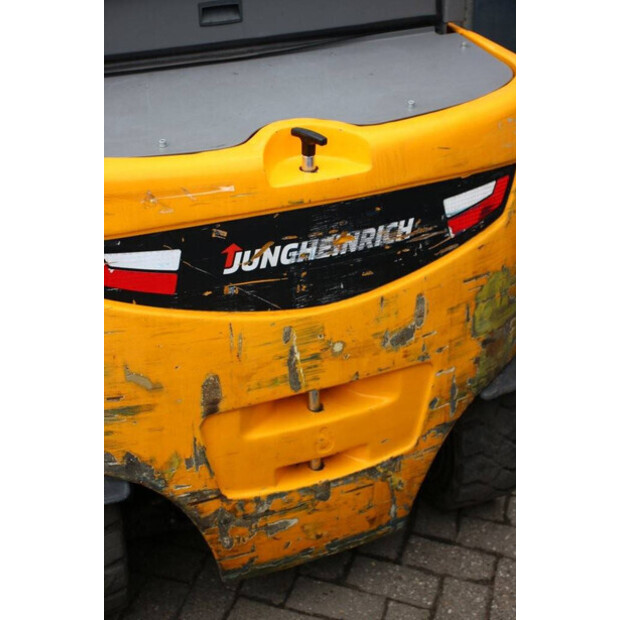 2017 Jungheinrich EFG S30-41551278