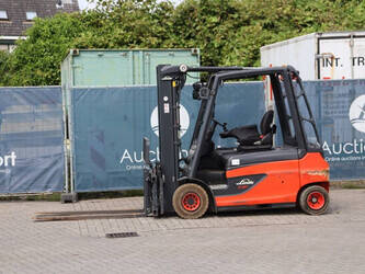 Image for FORKLIFTS 2018 Linde E30L-01