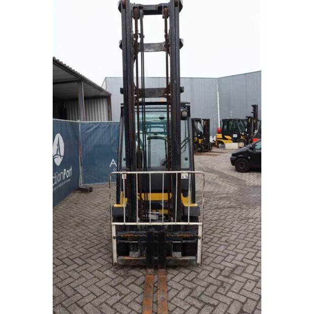 2012 يال GLP25VX-41551873