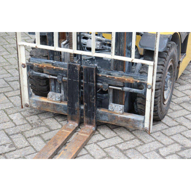 2012 يال GLP25VX-41551876