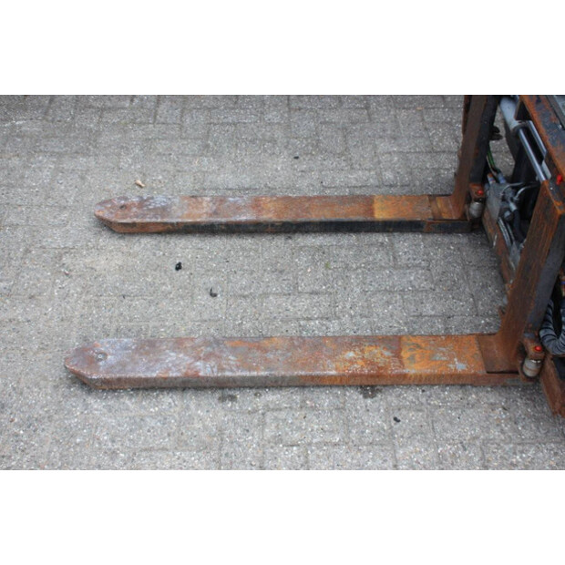 2016 Linde H25T-02-41552487