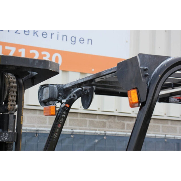 2019 Hyundai 25B-9-41552715