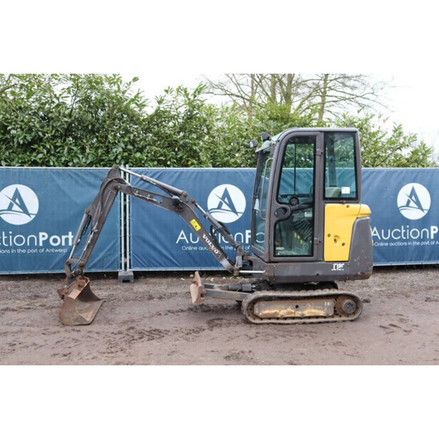 2014 Volvo EC18C-41552873