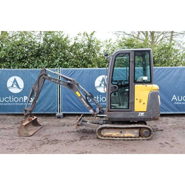 2014 Volvo EC18C-41552874