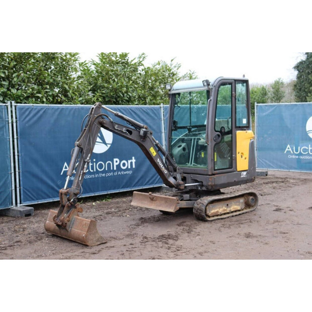 2014 Volvo EC18C-41552881