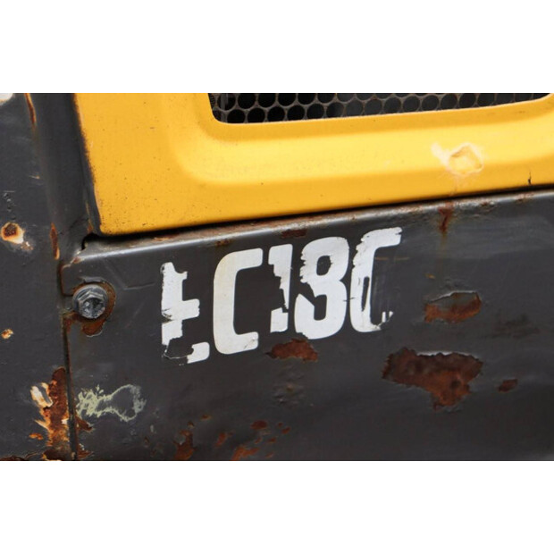 2014 Volvo EC18C-41552893
