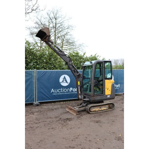 2014 Volvo EC18C-41552910