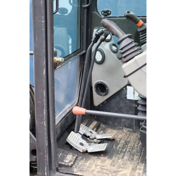 2012 BOBCAT E26-41552944