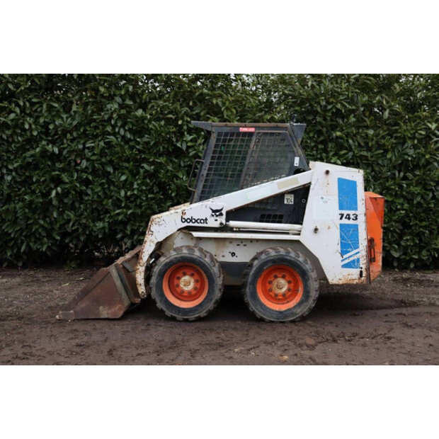BOBCAT 743-41553036