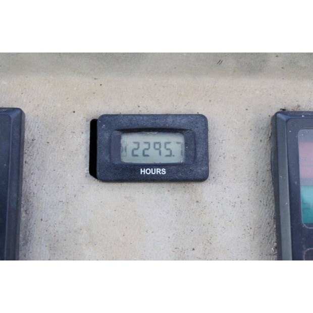1998 Ahlmann AZ 85-41553222