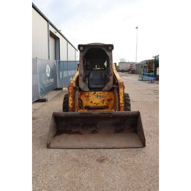 Gehl R220-41553316