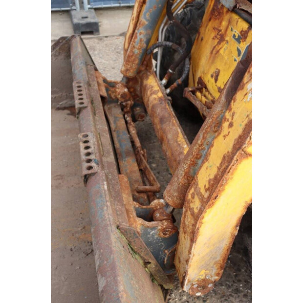 Gehl R220-41553320