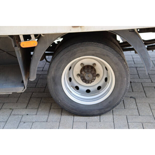 NISSAN Cabstar-41553418