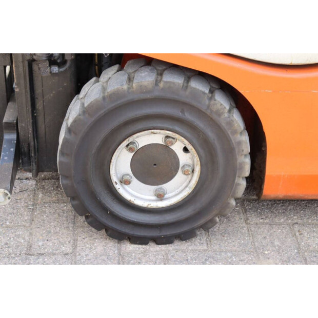 2005 بي تي CBE 15T-41553792