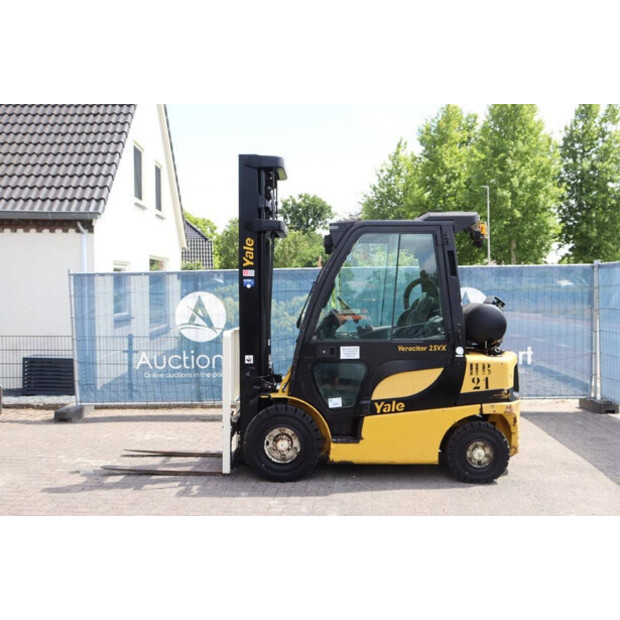 2015 Yale GLP25VX V2770-41553812