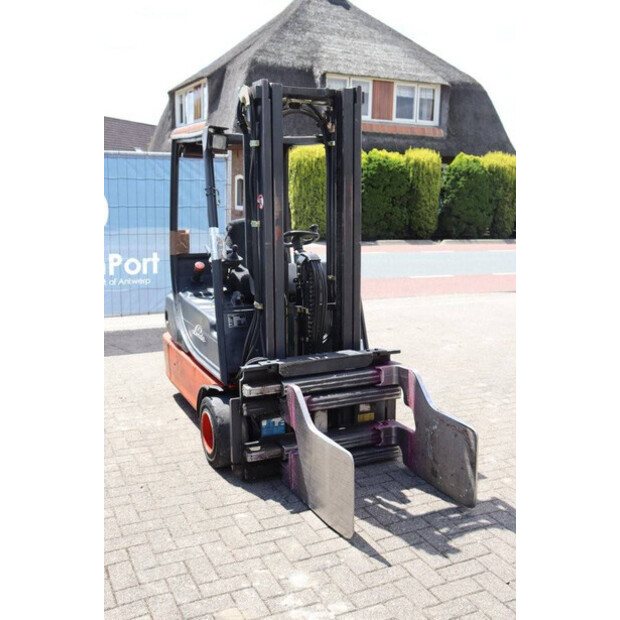 2002 ليندي E18C-02-41553858