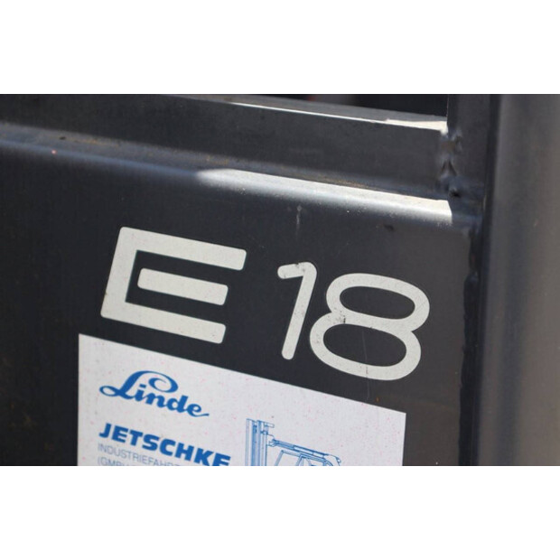2002 ليندي E18C-02-41553866