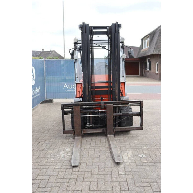 2012 بي تي C4E500V-41554079