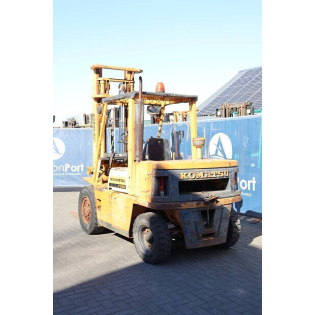 كوماتسو FD35-4-41554162
