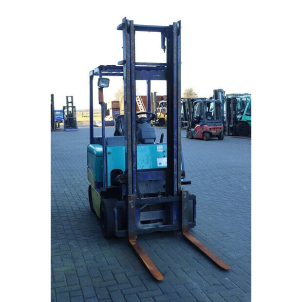 2002 كوماتسو FB15EX-10-41554372