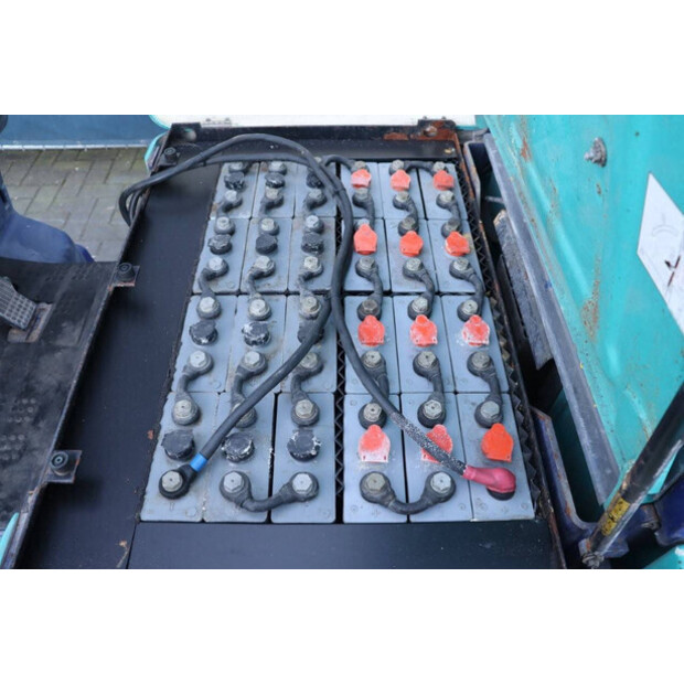 2002 كوماتسو FB15EX-10-41554386