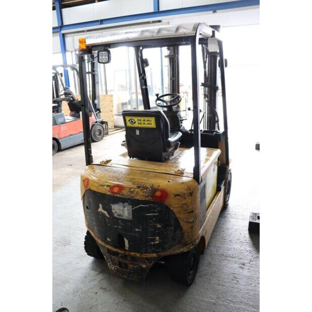 2008 Caterpillar EP25KPAC-41554423