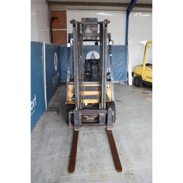 2008 Caterpillar EP25KPAC-41554425
