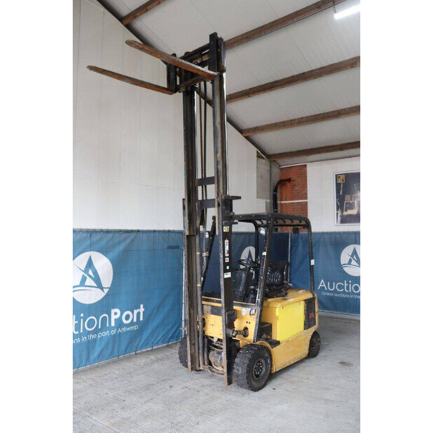 2008 Caterpillar EP25KPAC-41554448